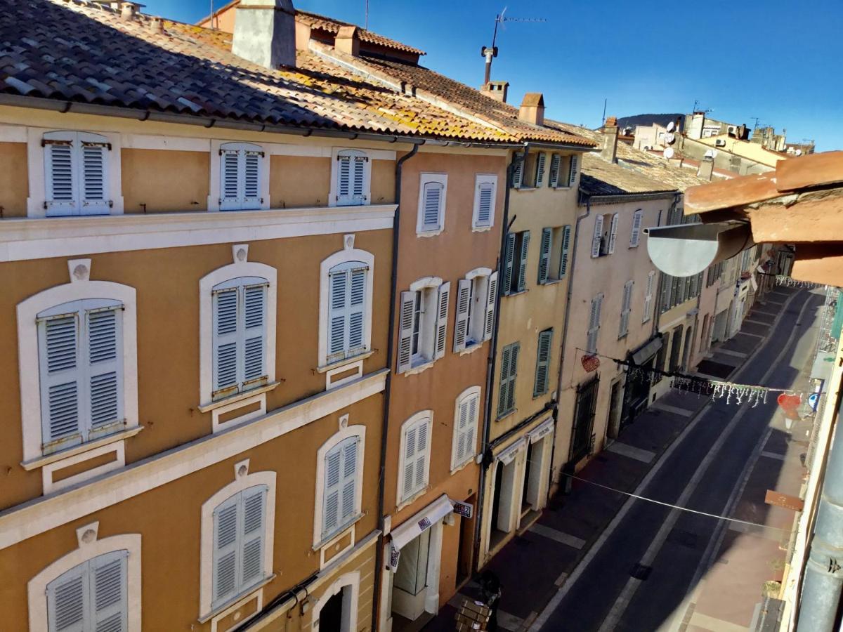 Ravissant Studio Climatise Gambetta Misericorde Au Coeur De Сен-Тропе Экстерьер фото