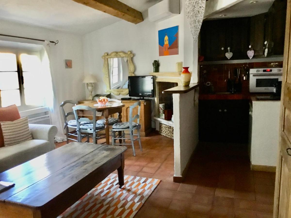 Ravissant Studio Climatise Gambetta Misericorde Au Coeur De Сен-Тропе Экстерьер фото